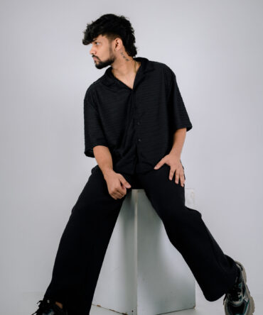 Adonis Oversize Crop Shirt - Raven